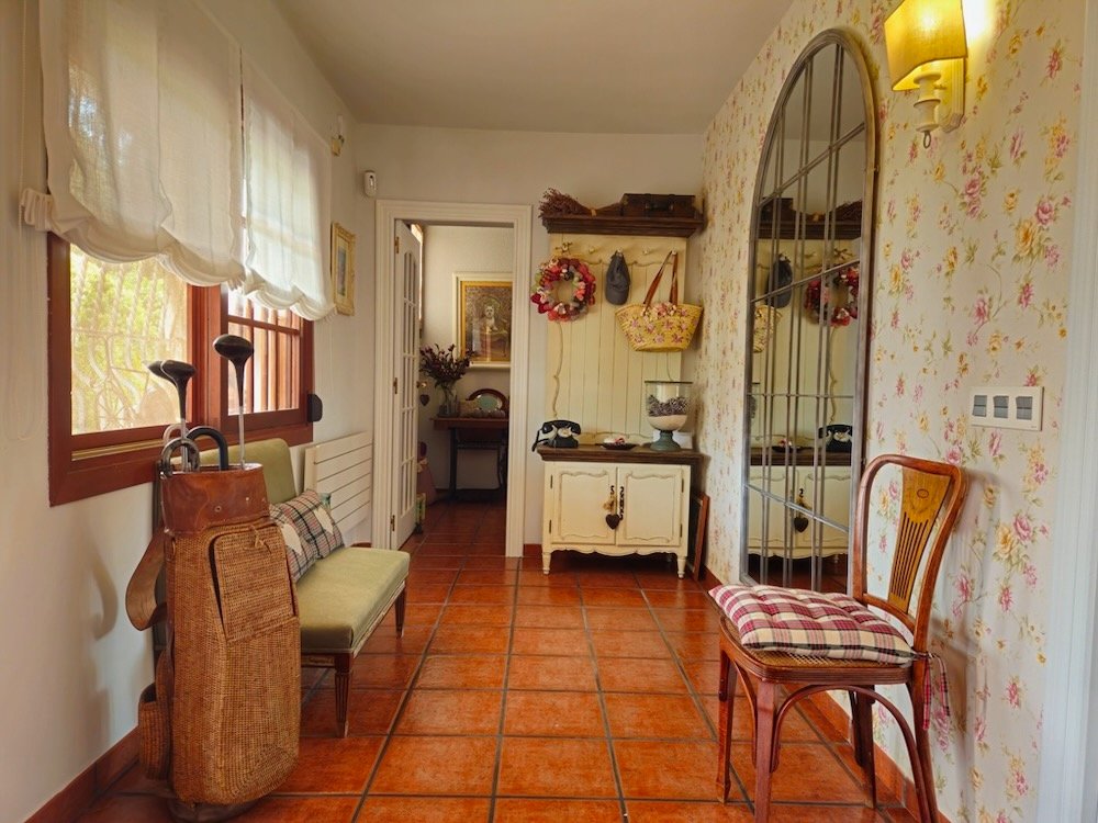 Property 2452 - Image 27